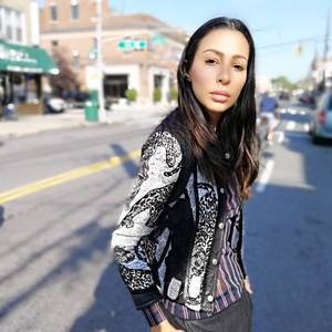 Meet your Posher, Linda